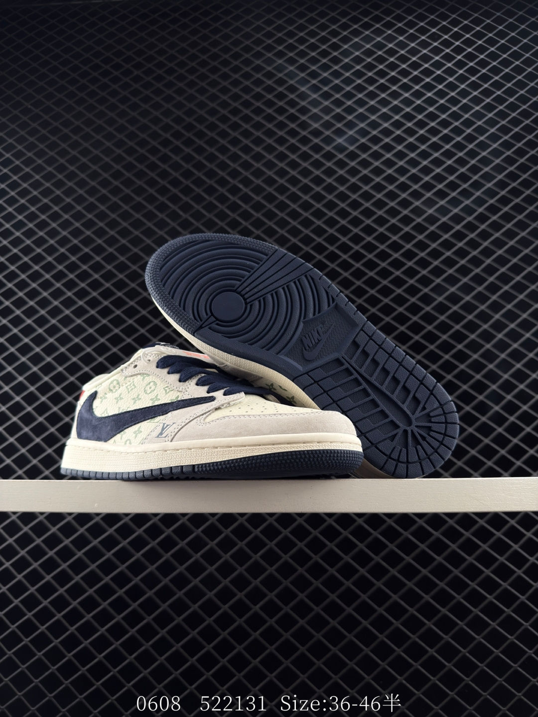 Travis Scott x Air Jordan 1 ” Reverse Mocha “